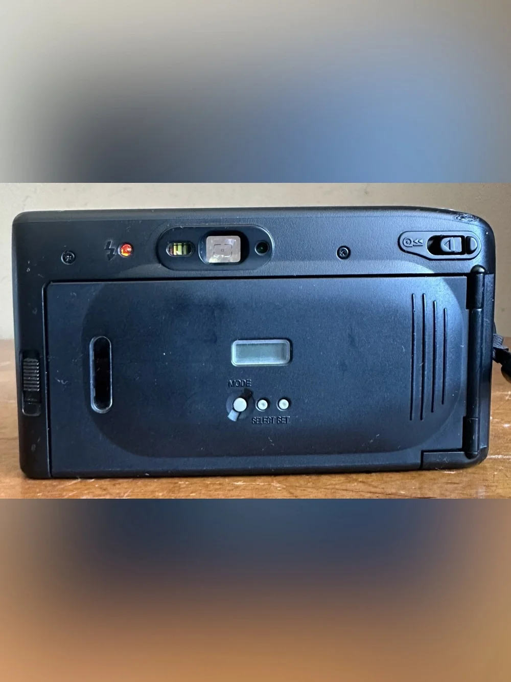 Fuji Discovery 80 Date 35mm Film Compact Drop-In Camera w/ Fujinon 35mm Lens